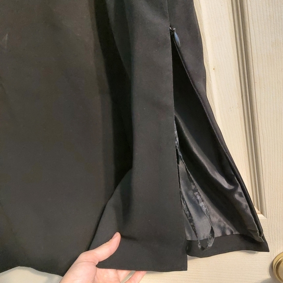 Black sleeveless top‎ - Picture 5 of 5